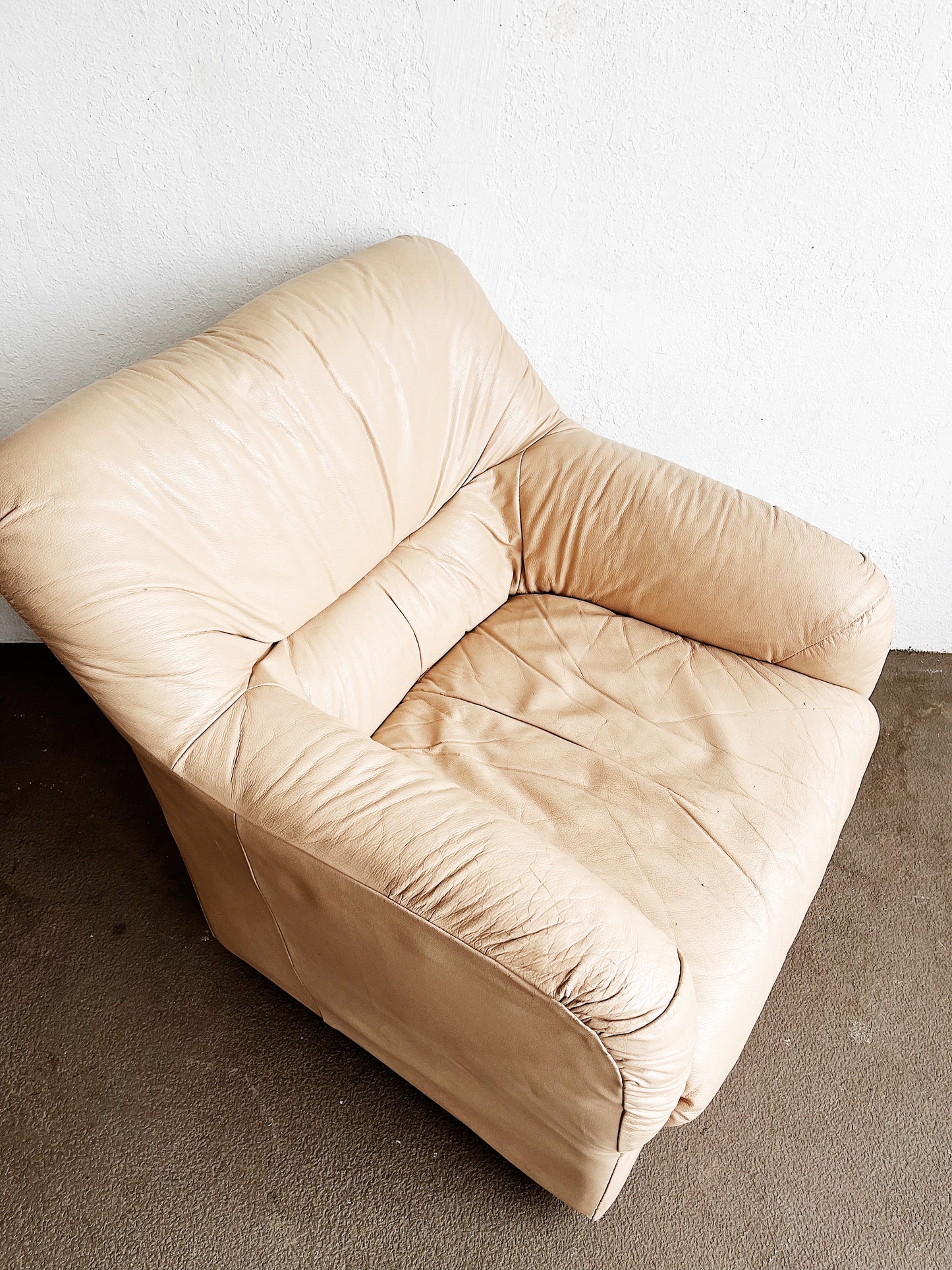 Vintage Leather Swivel Chair