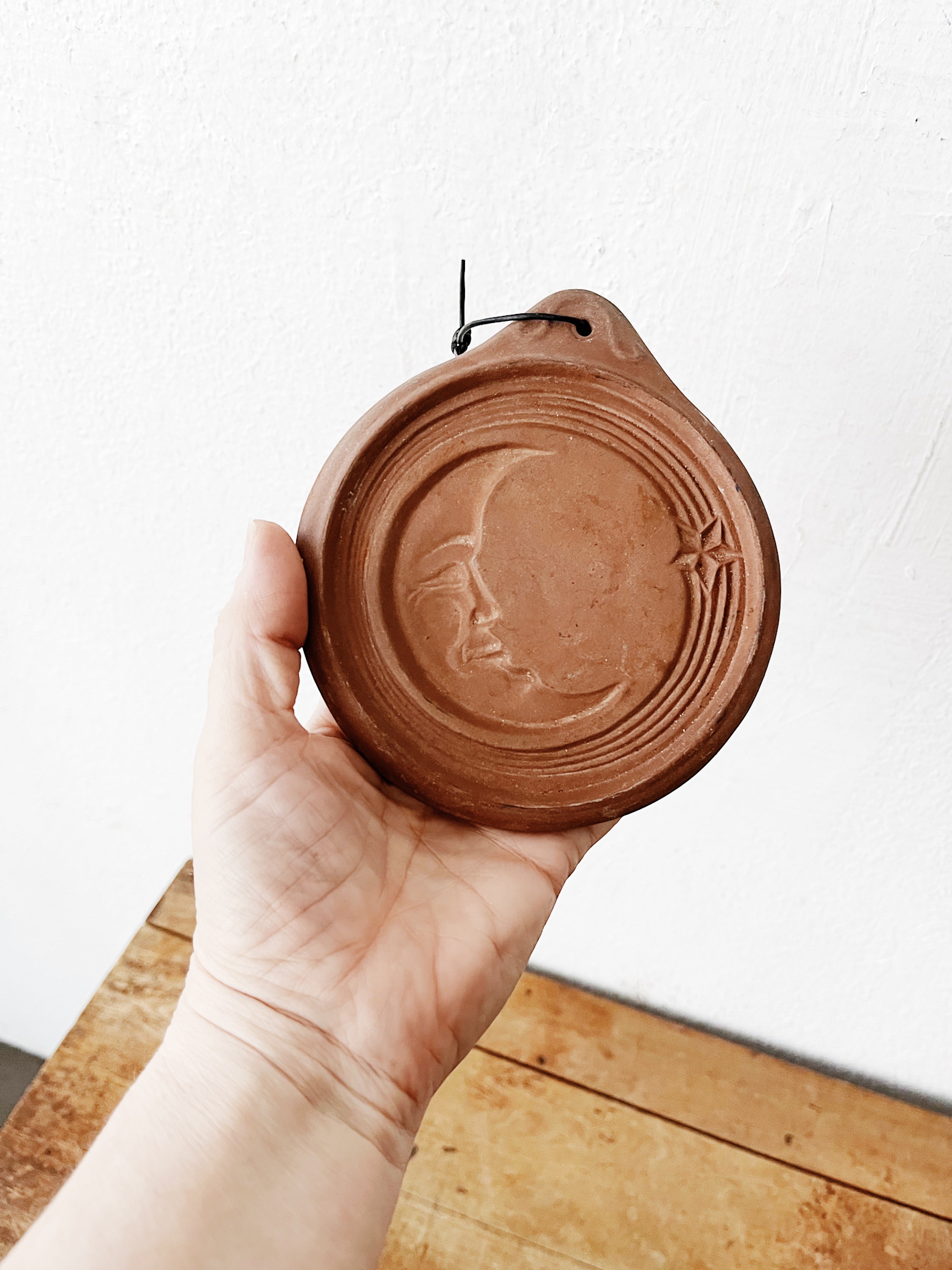 Vintage Hartstone Celestial Mold - Thumbnail 3