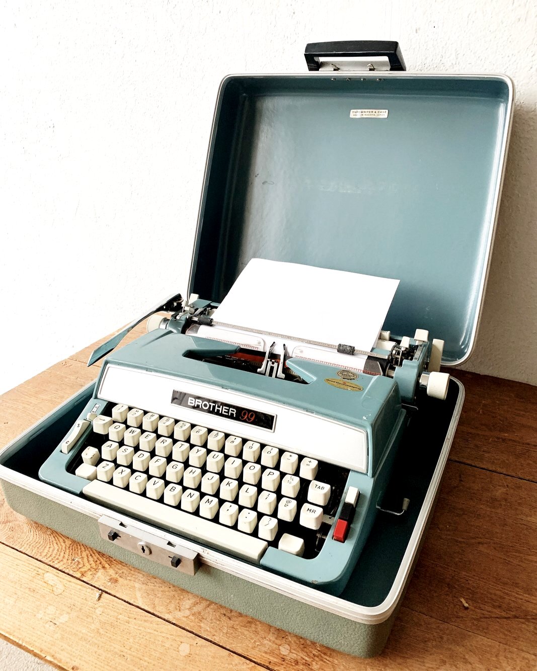 Vintage Brother 99 Portable Manual Typewriter