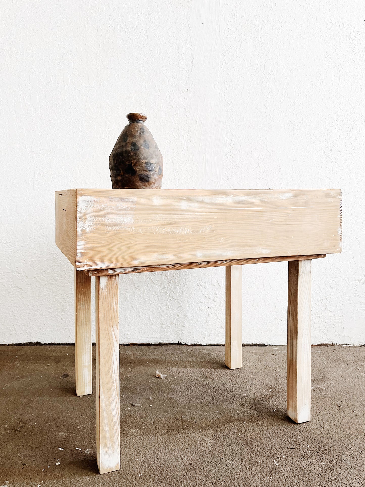 Handmade Craft Mod Box Table