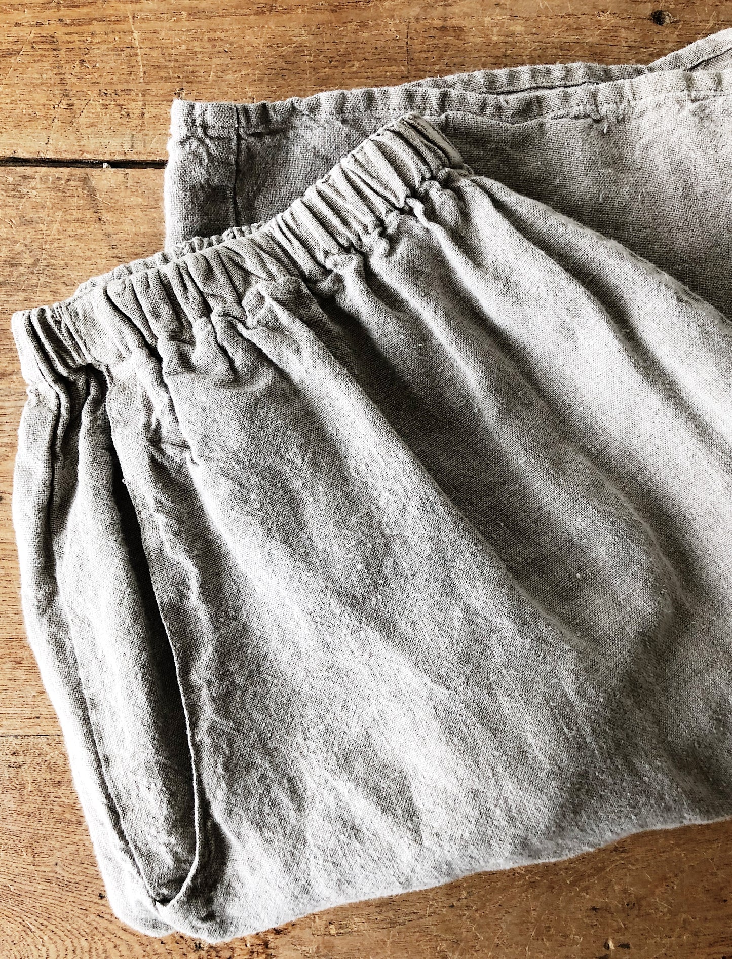 FLAX Linen Easy Shorts with Pockets