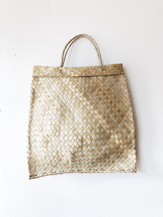 Vintage Straw Envelope Tote Bag