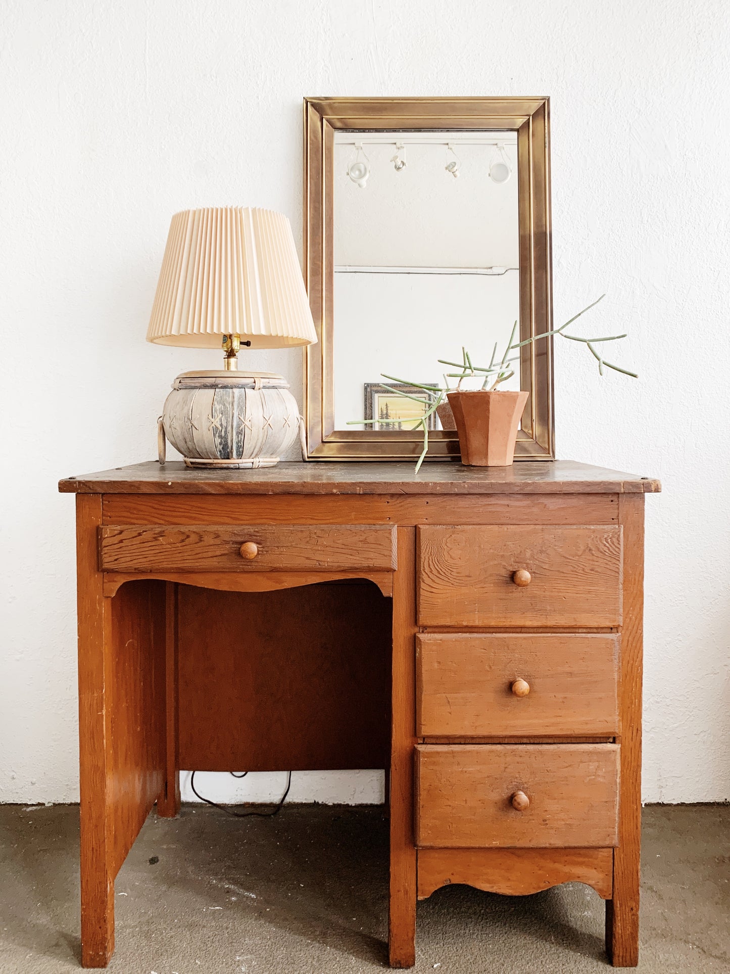 Vintage Bamboo Lamp with Pleated Shade