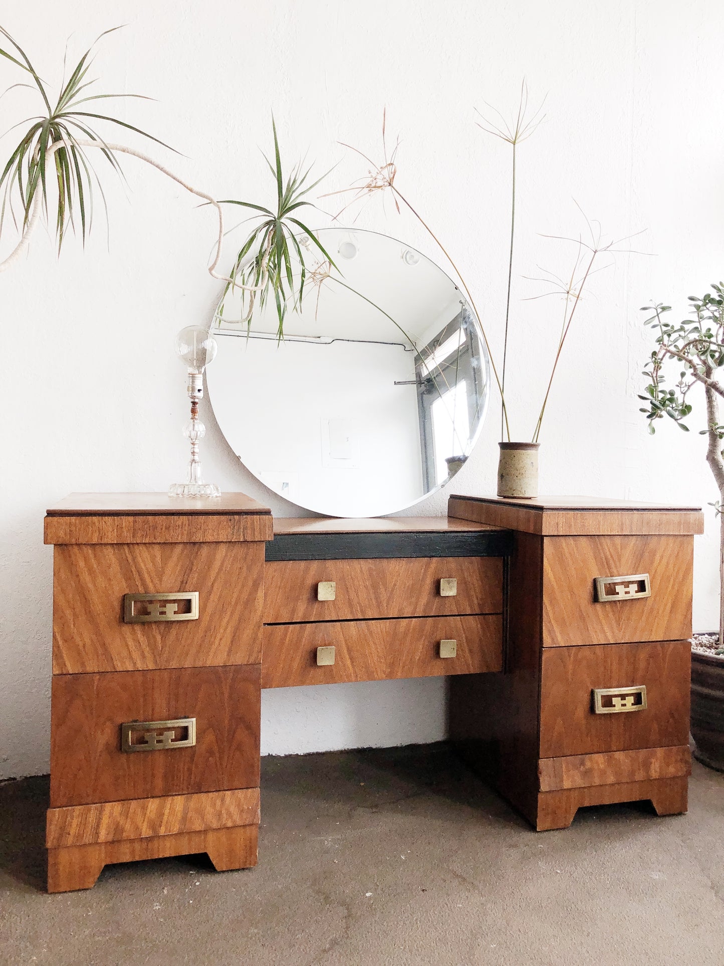 Vintage 1930s Vanity or Dresser