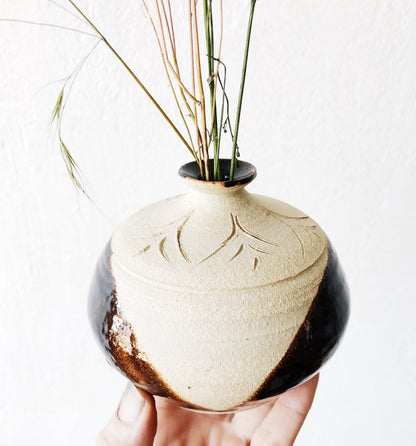 Vintage Mount St Helens Weed Vase