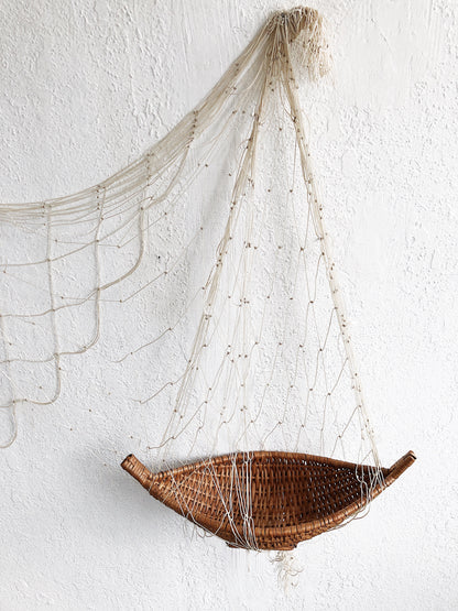 Vintage Net Hanger