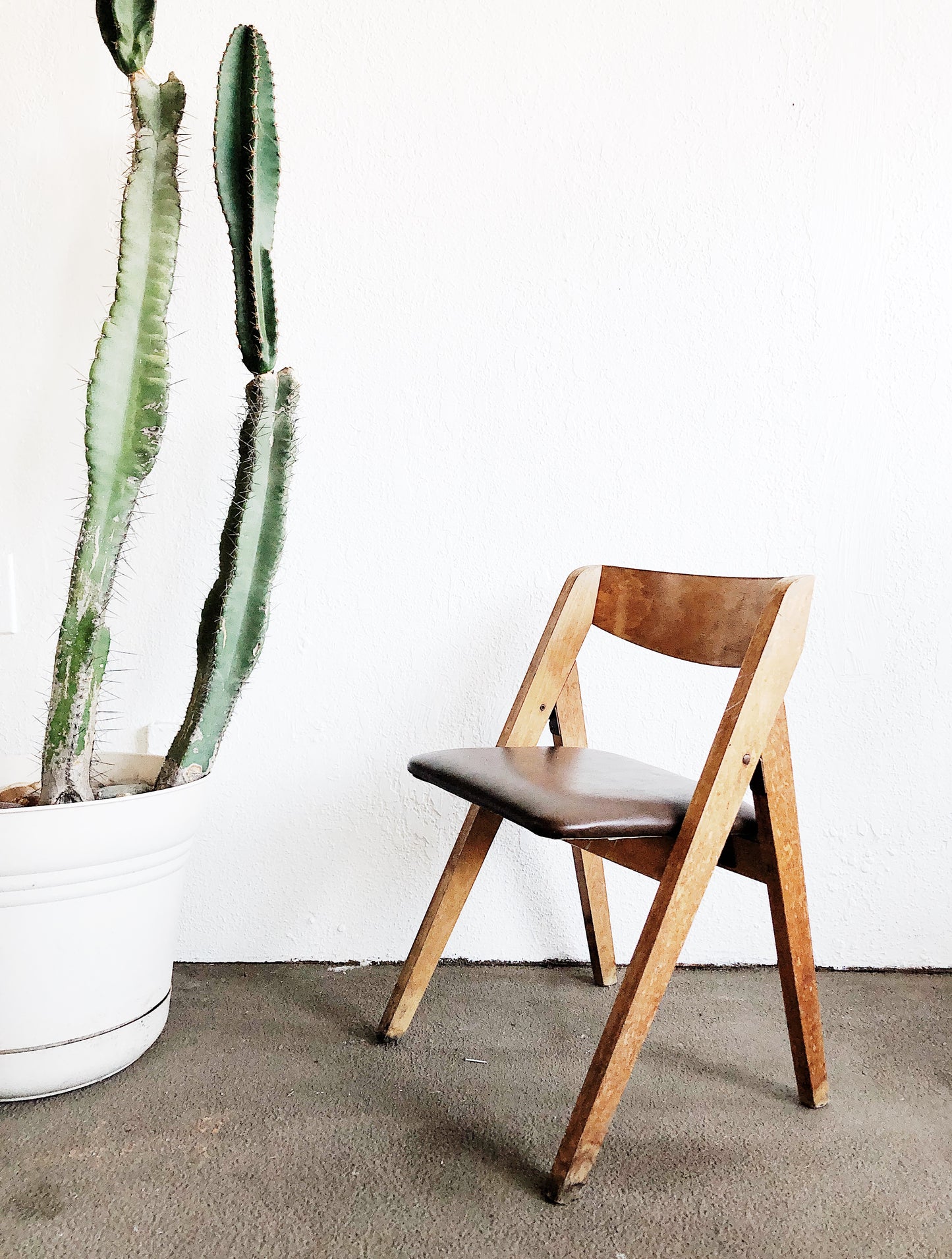 Vintage Mid Century Folding Child’s Chair