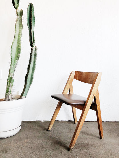 Vintage Mid Century Folding Child’s Chair