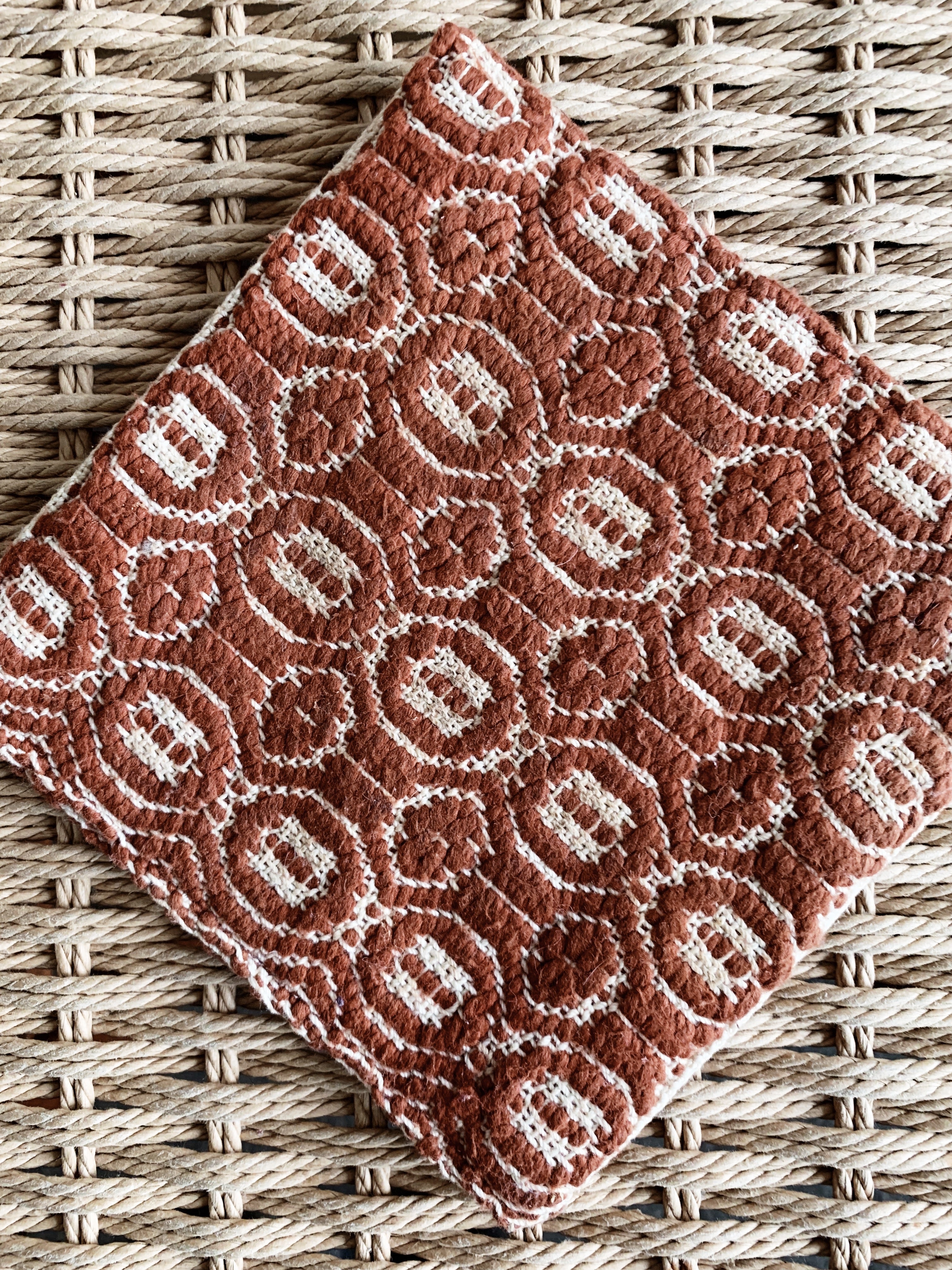 Vintage Overshot Woven Hot Pad - Thumbnail 3