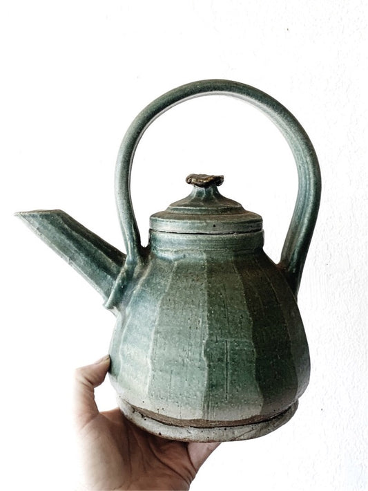 Gorgeous Vintage Pottery Kettle
