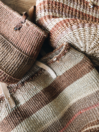 Vintage Straw Bucket Bag