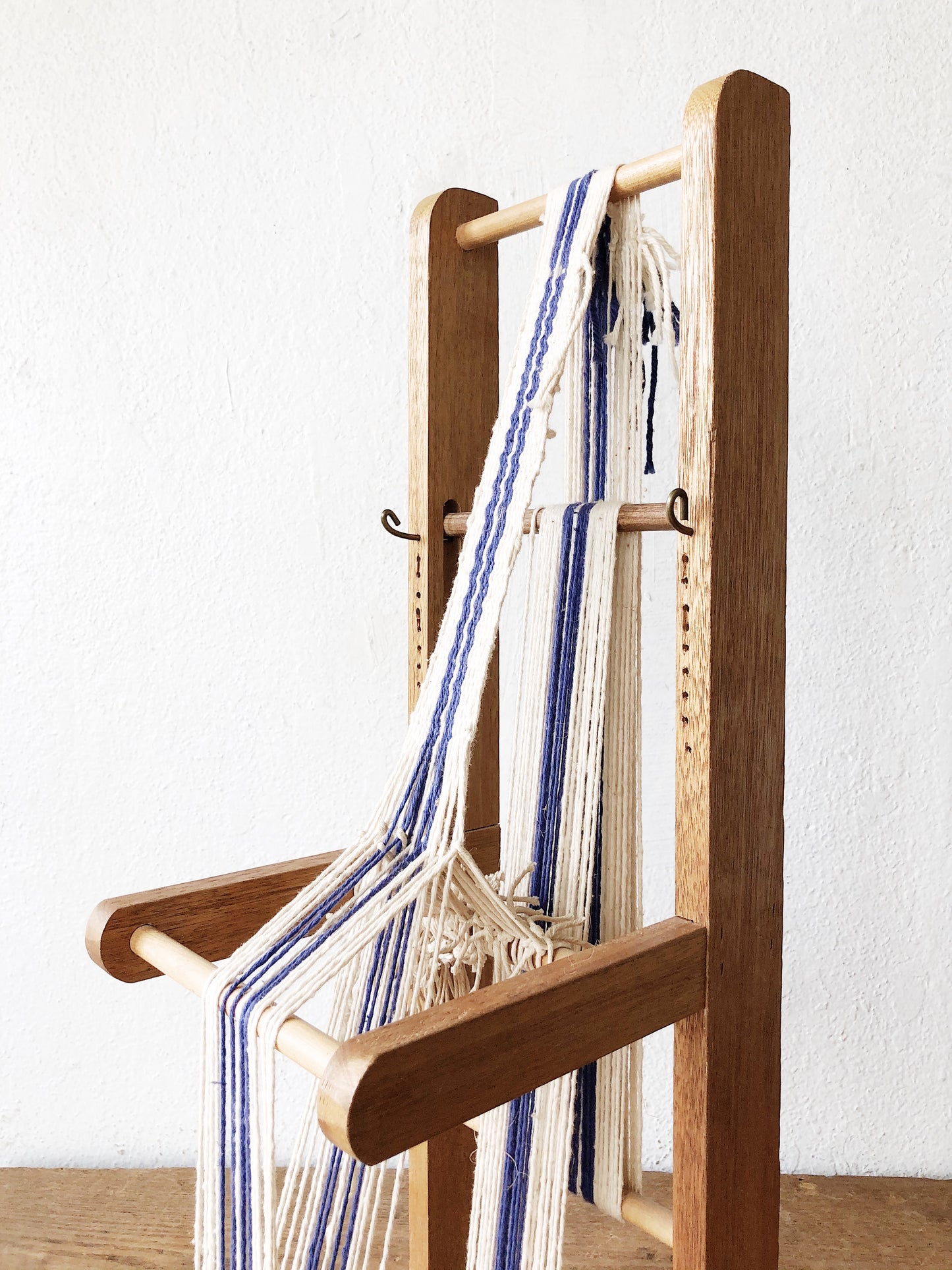 Table Loom with WIP