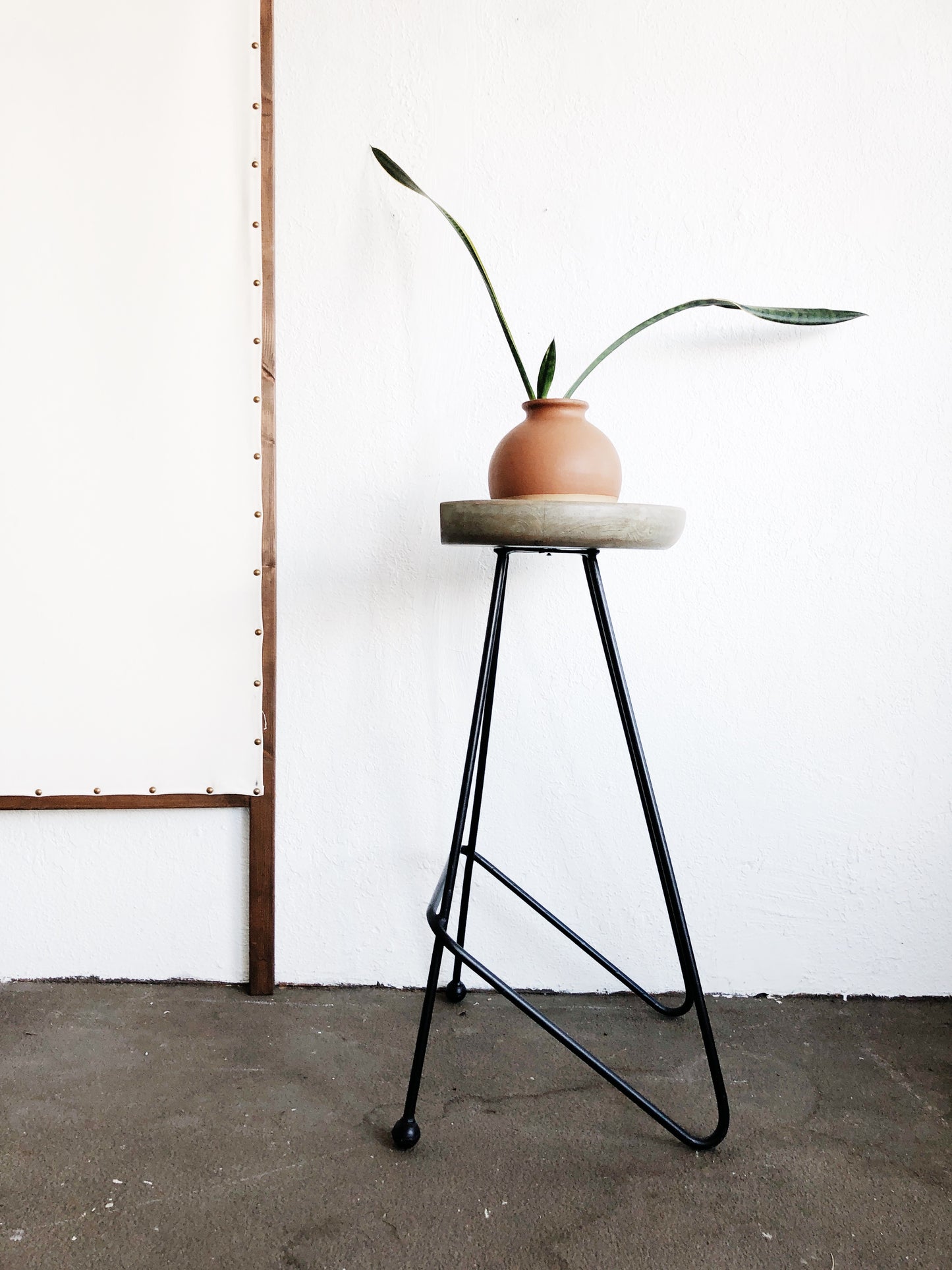 Edloe Finch MCM Style Stool