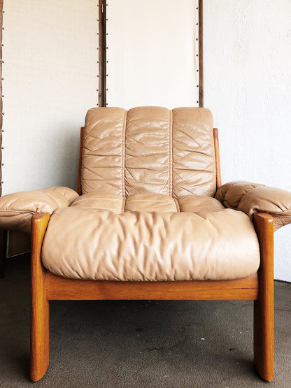 Vintage 1970s Ekornes Manhattan Loveseat or Chair