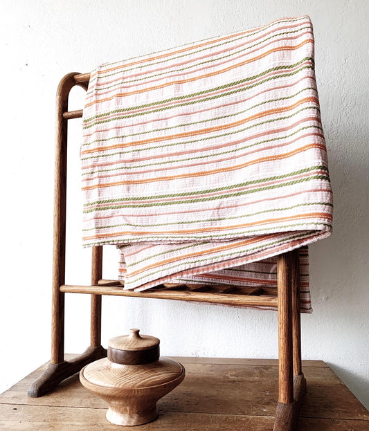 Vintage Bates Full Size Bedspread