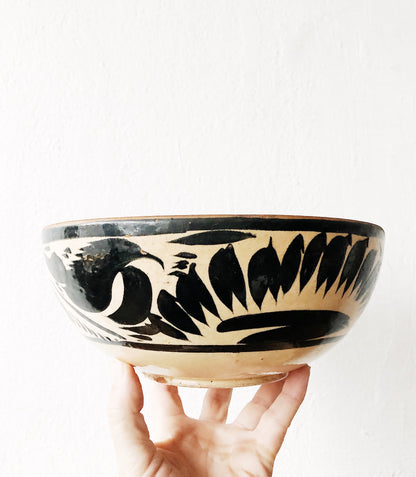 Vintage Mexican Nesting Bowl Set
