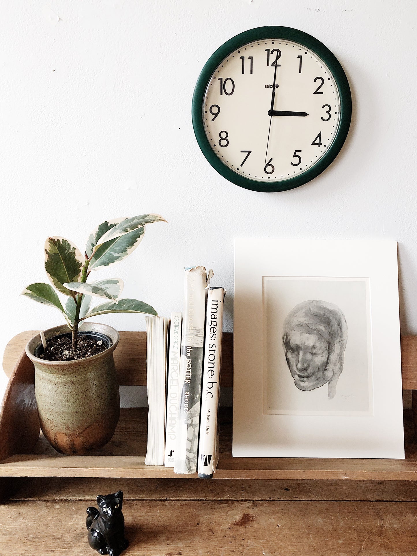 Vintage Table Top Book Rack