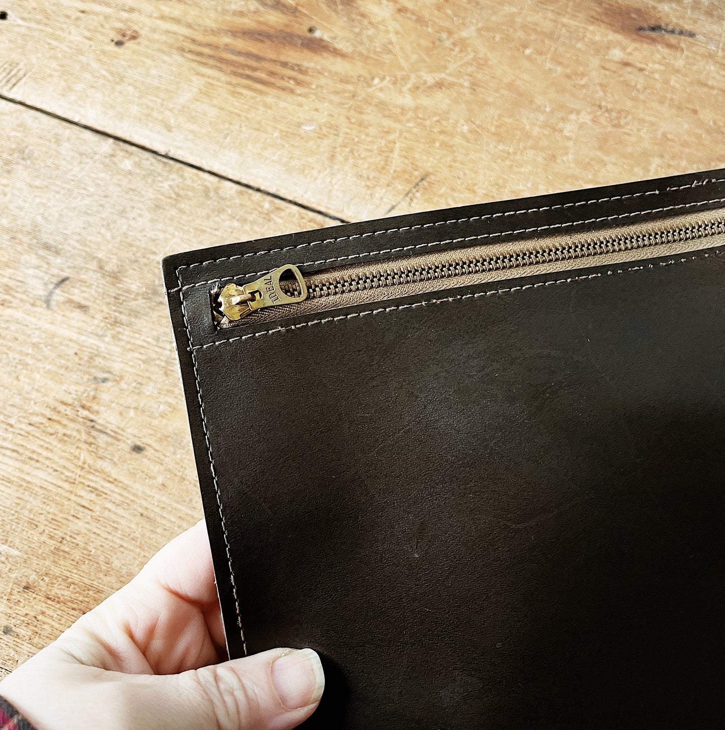 Vintage Faux Leather Zip Pouch