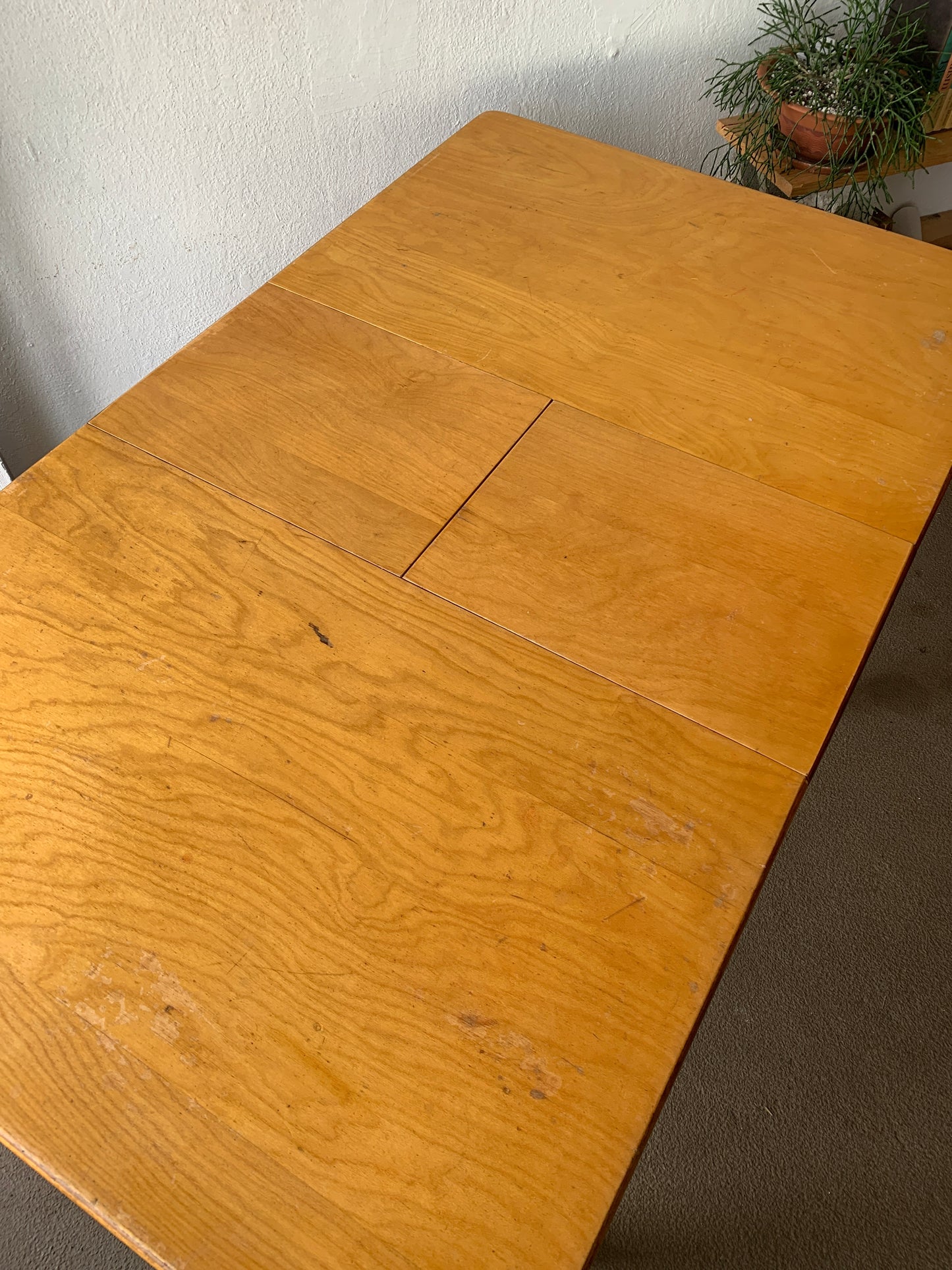 Vintage Expanding Wood Kitchen Table