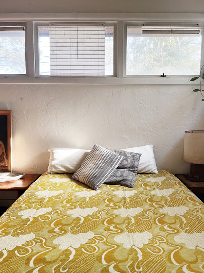 Vintage Jacquard Bedspread