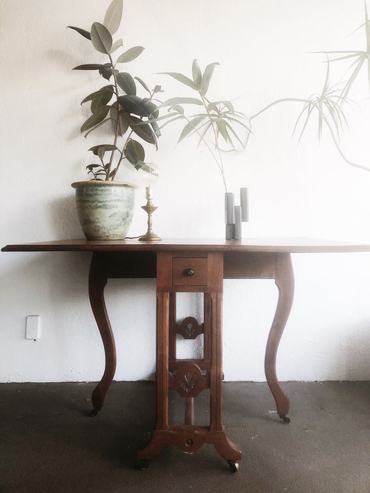 Antique Gate Leg Table