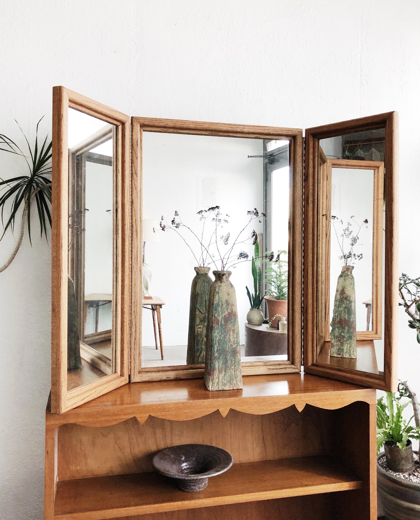 Vintage Tri Panel Dressing Mirror