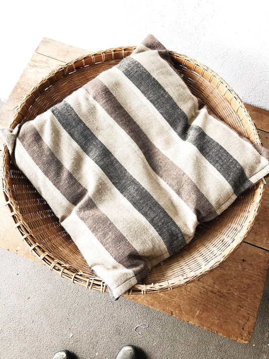 Vintage Bamboo Pet Bed