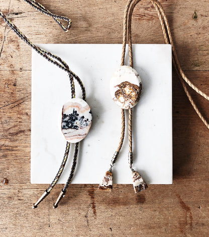 Vintage Agate Bolo Tie