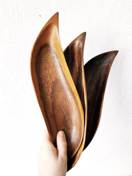 Set of Vintage Wave Stacking Trays