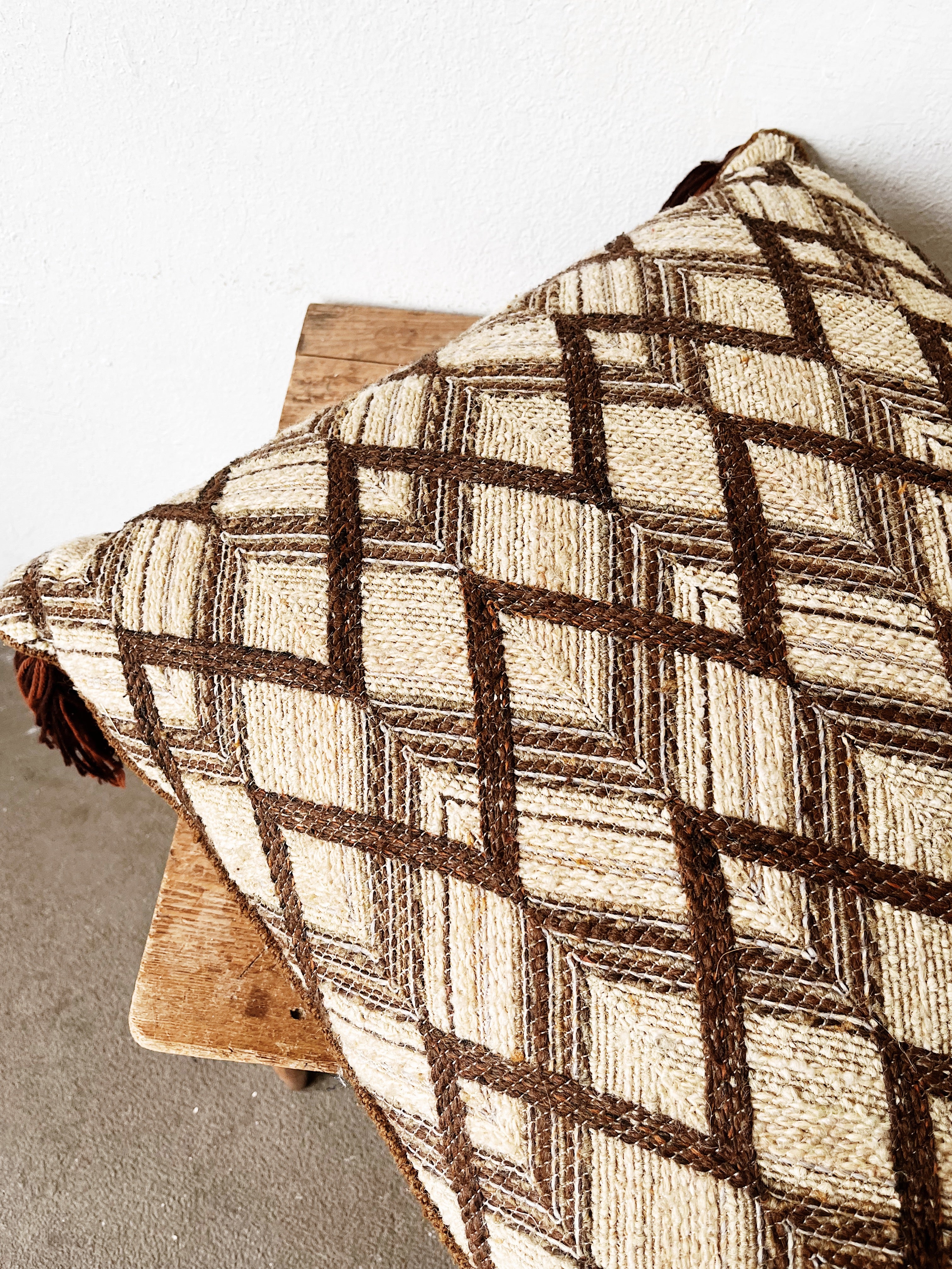 Vintage Kilim Floor Cushion - Thumbnail 4
