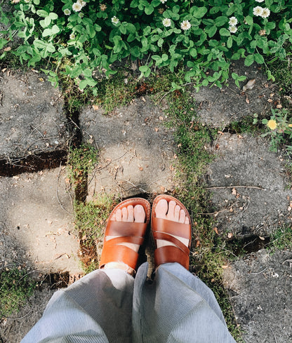 Vintage Leather Camel Brand Slides