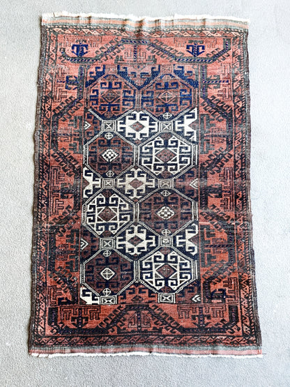Vintage Flat Weave Kilim Rug