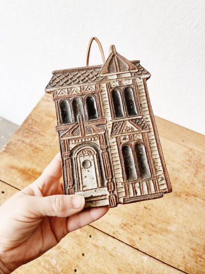 Victoria Littlejohn Ceramic House
