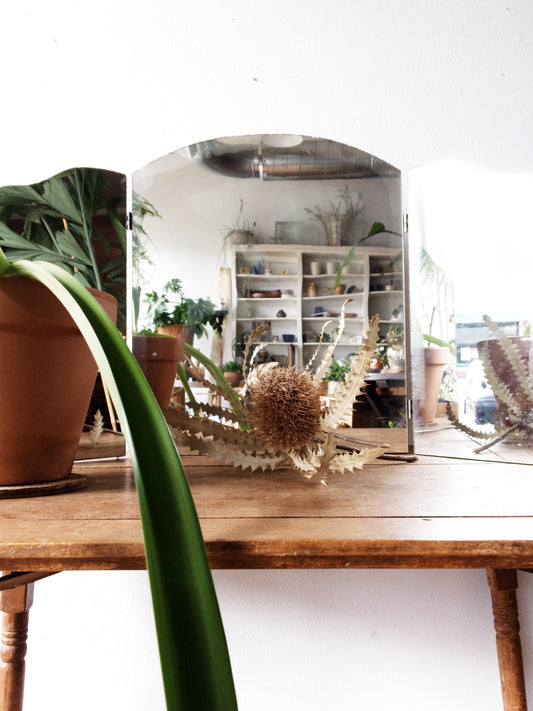 Vintage Tri Fold Mirror