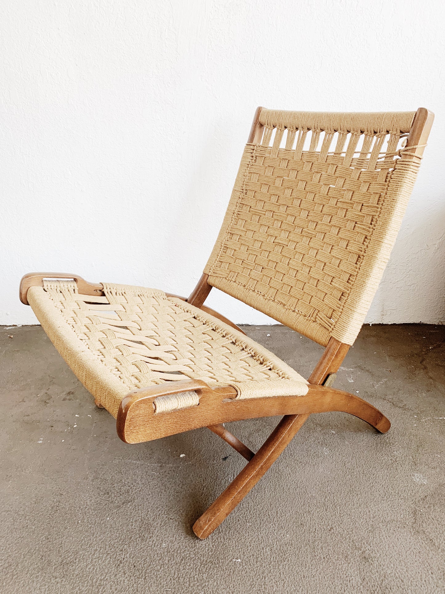 Vintage Hans Wegner Style Folding Rope Chair