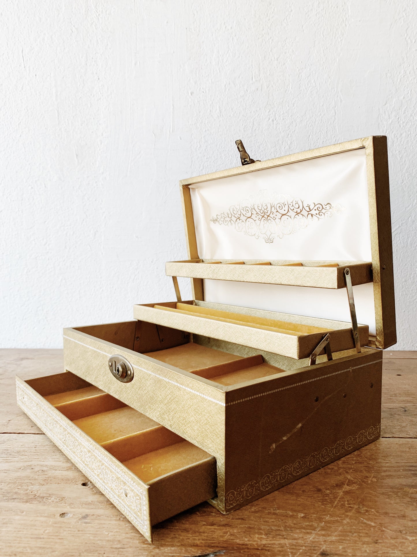 Mid Century Miele Deluxe Jewelry Box