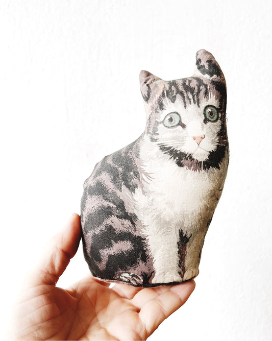 Vintage Kitty Pincushion