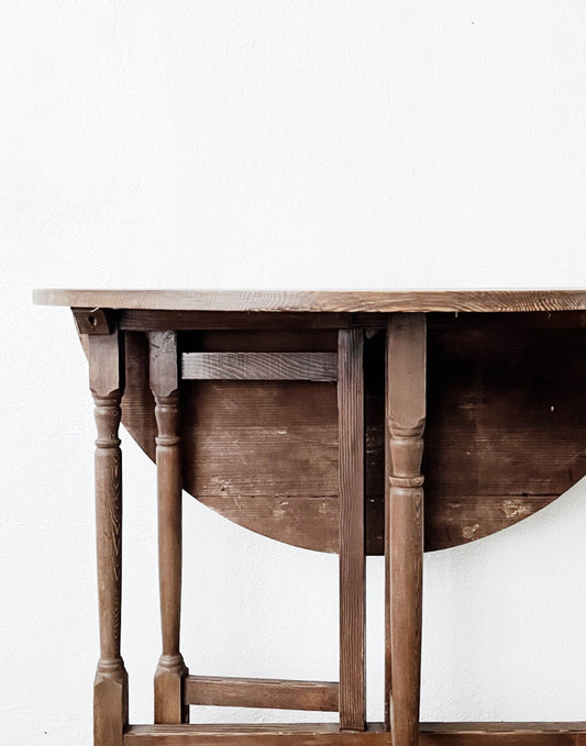 Antique Gate Leg Table