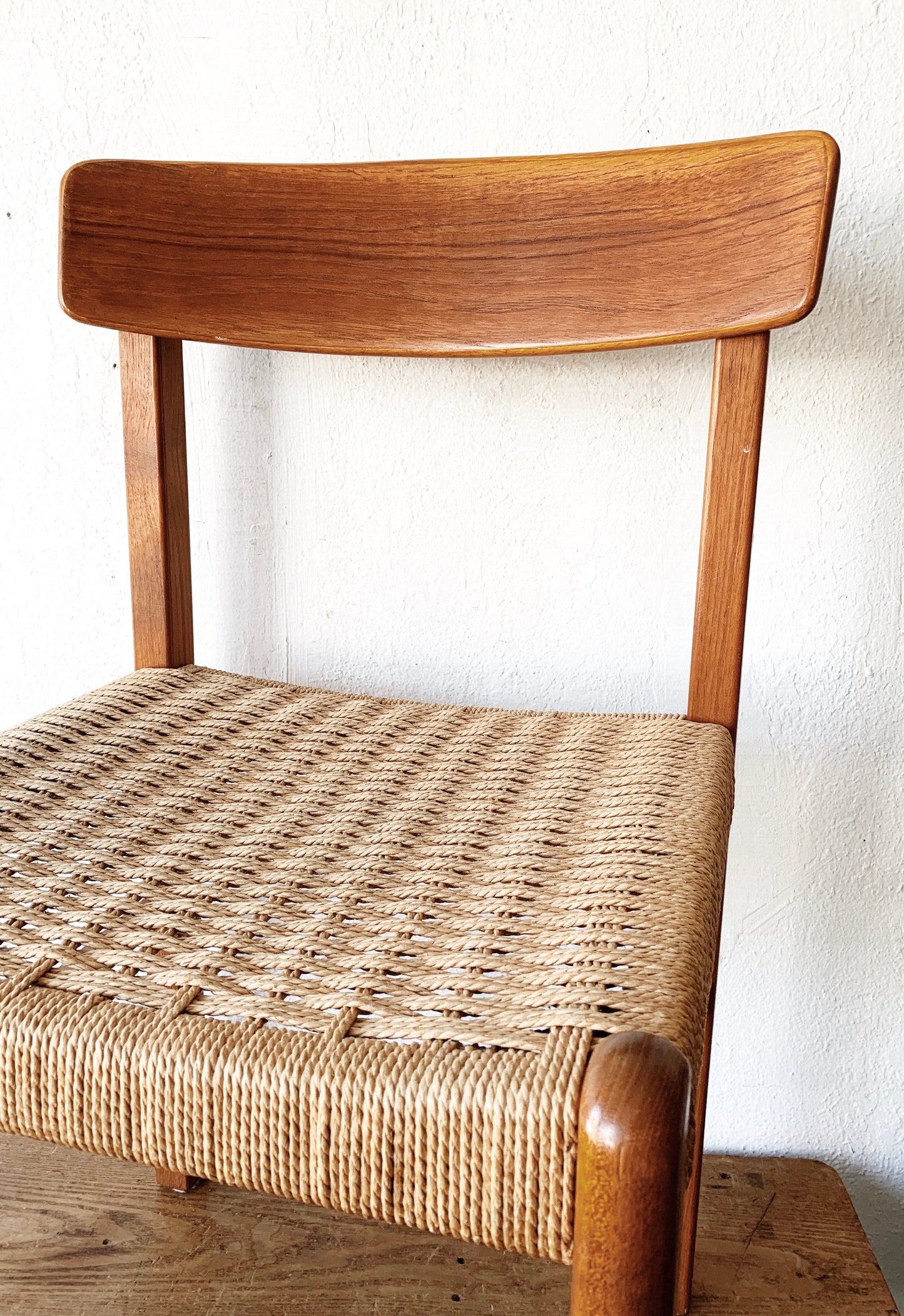 Mid Century Danish Modern Chair