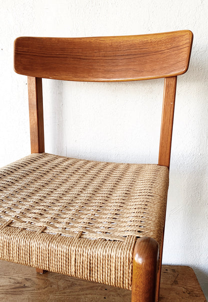 Mid Century Danish Modern Chair