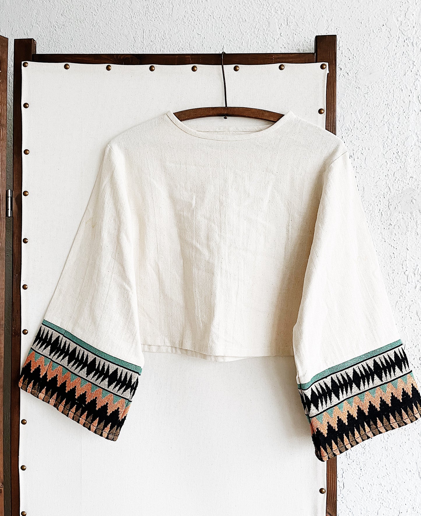 Tapestry Sleeved Muslin Crop