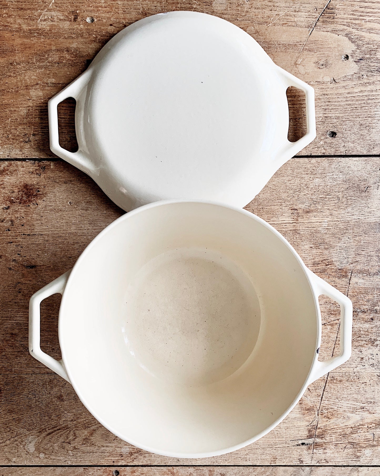 Mid Century Copco Cast Iron Dutch Oven