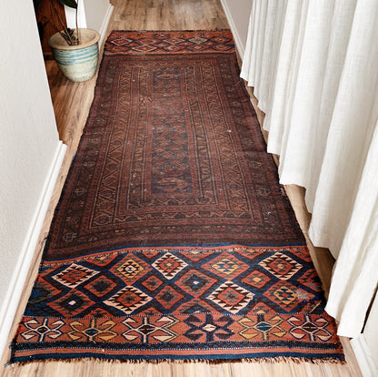 Beautiful Vintage Wool Rug