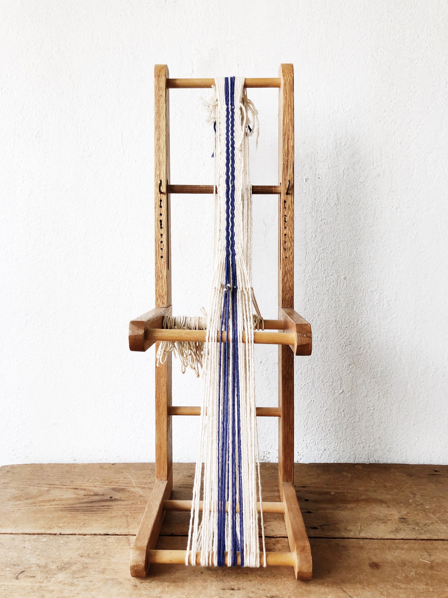 Table Loom with WIP