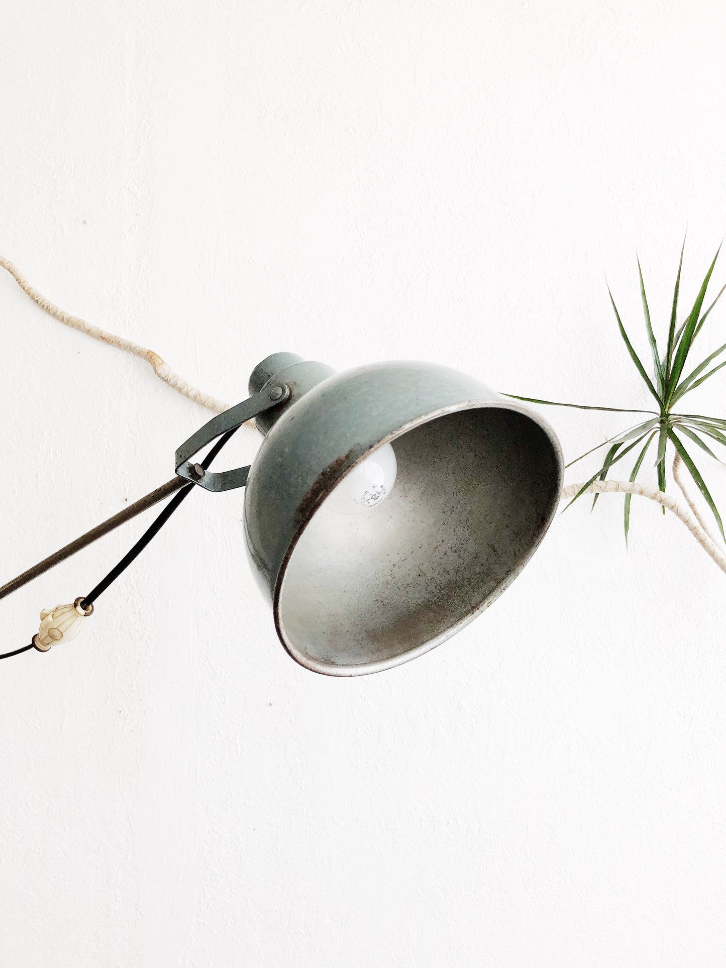 MCM Industrial Tripod Lamp