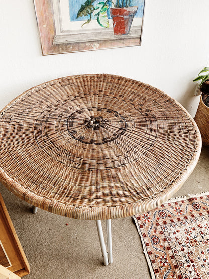 Large Wicker Table with Folding Aluminum Legs