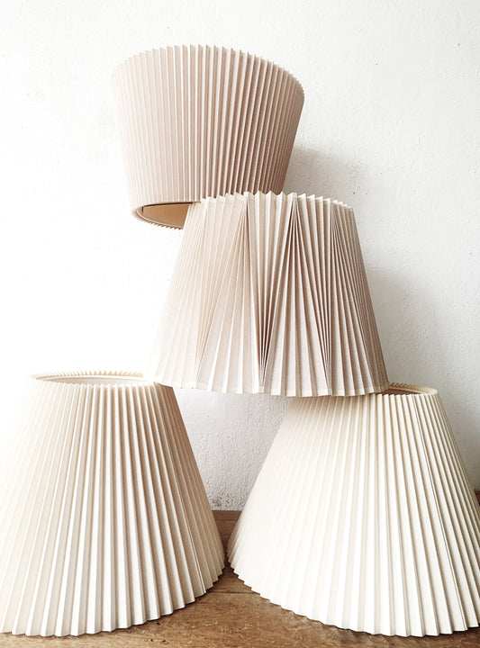 Vintage Pleated Shade