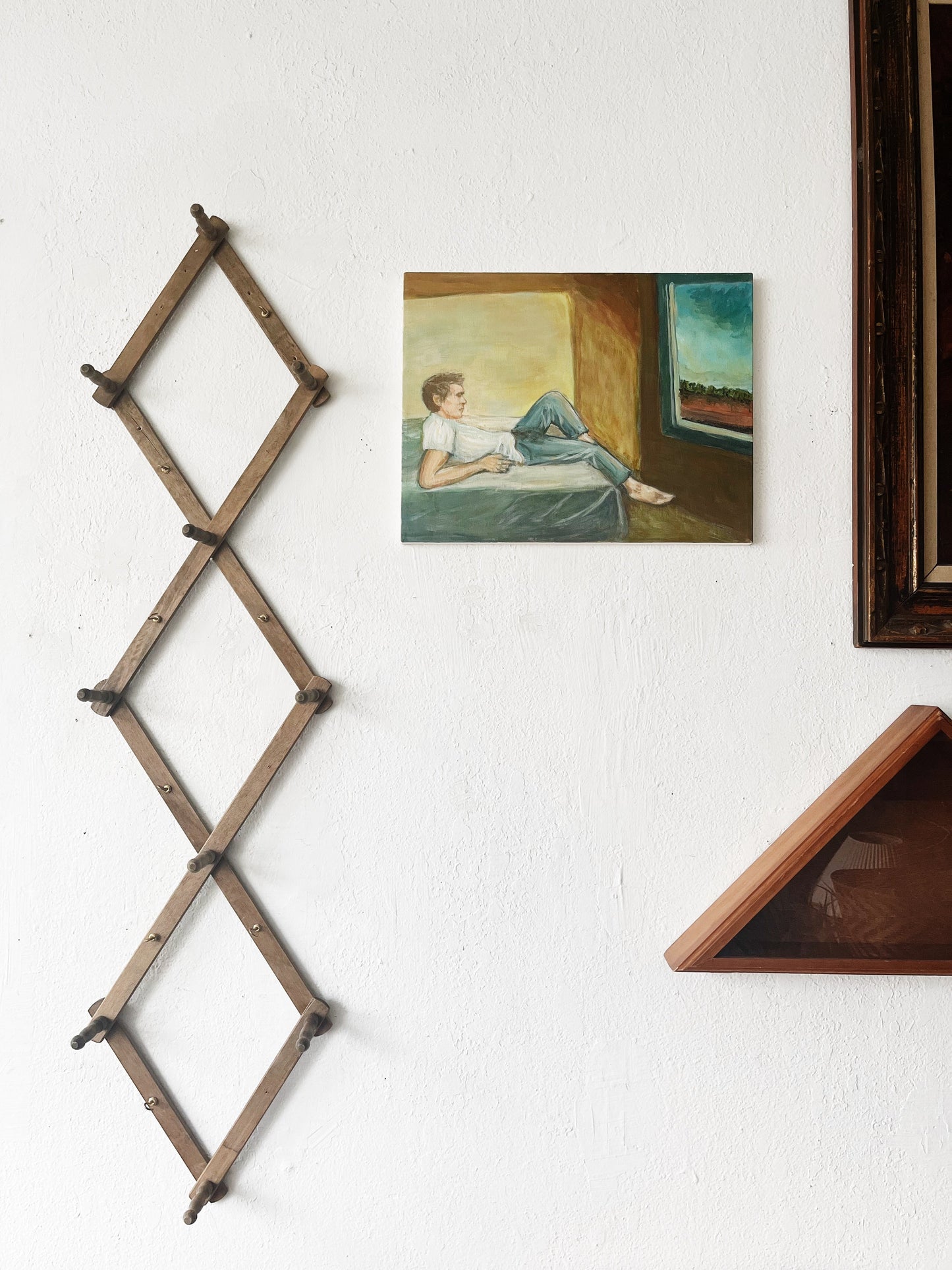 Extra Large Wood Accordion Rack